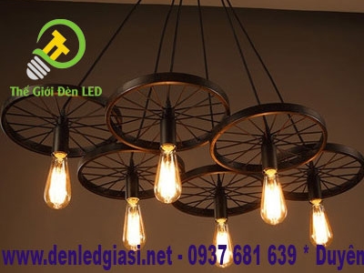 Chọn Mẫu Đèn Thả Lồng Sắt Nghệ Thuật Phù Hợp Với Không Gian Quán Cà Phê